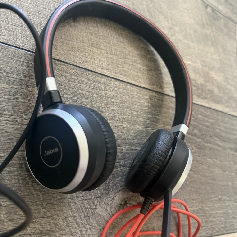 Jabra Evolve 40 MS Stereo Wired Headset ENC010 Microsoft Teams USB 3.5mm Mic - Picture 8 of 16
